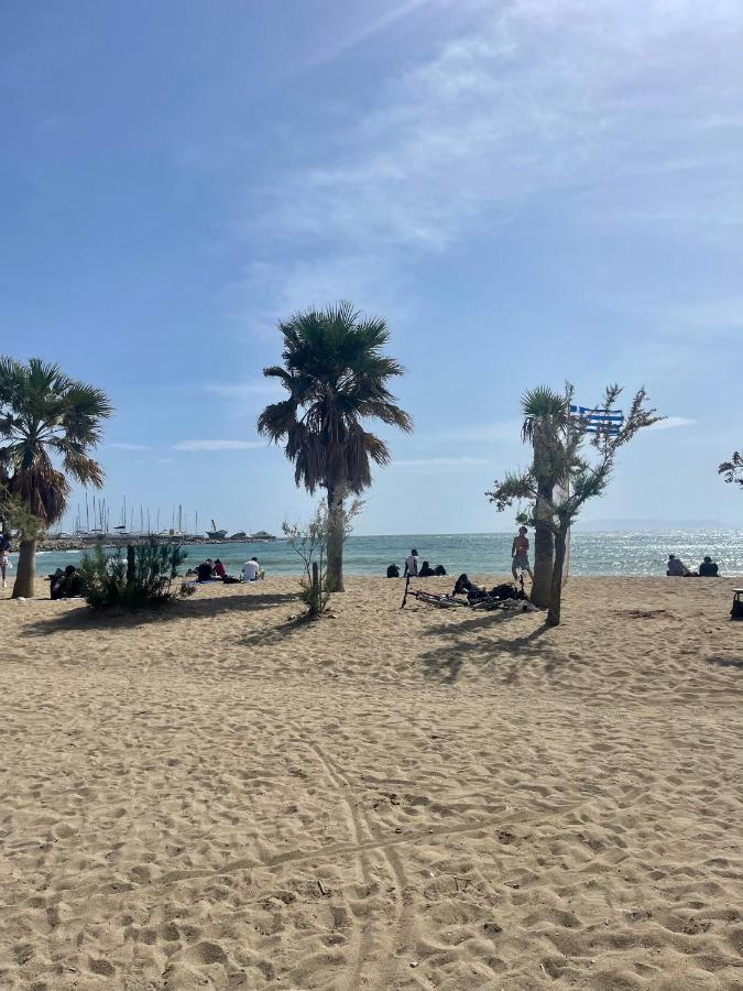 Seaside Apartment By Flisvos Marina Athens Ngoại thất bức ảnh